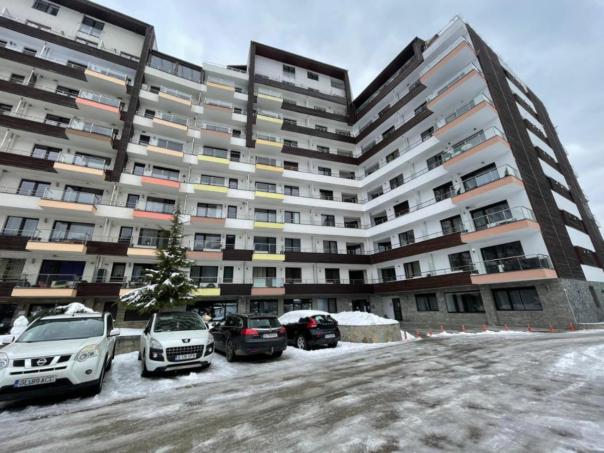 Romantic Jacuzzi Chic Apartment Sinaia Dış mekan fotoğraf