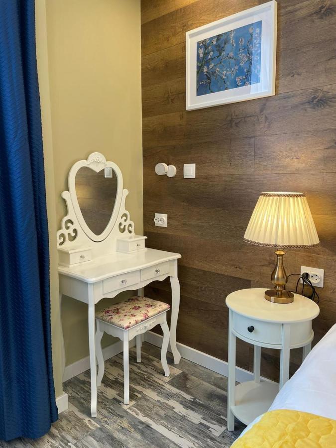 Romantic Jacuzzi Chic Apartment Sinaia Dış mekan fotoğraf