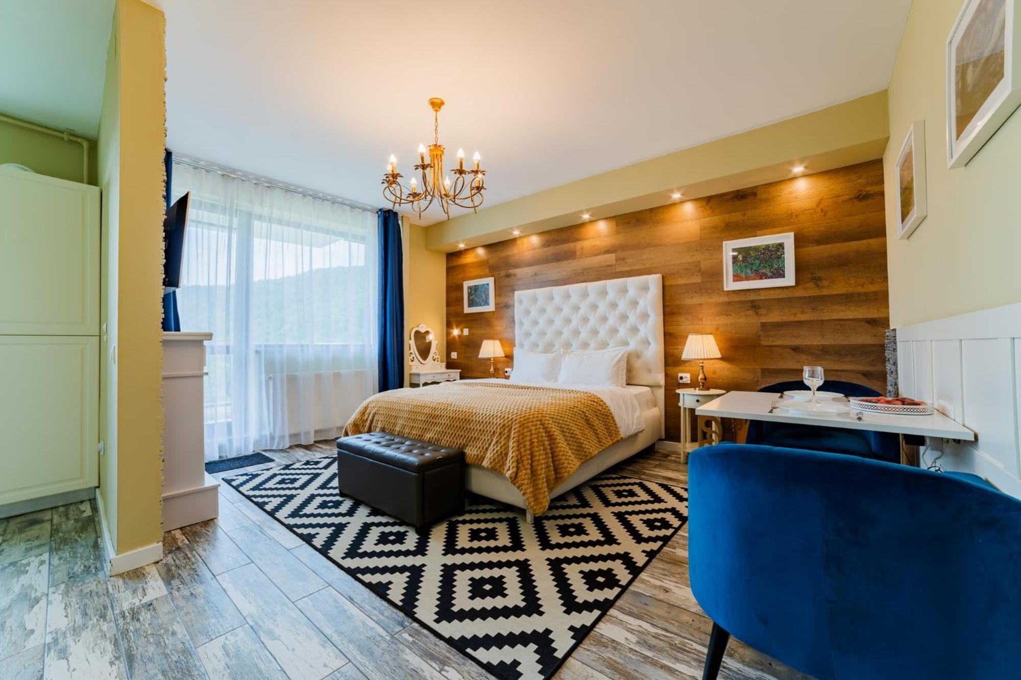 Romantic Jacuzzi Chic Apartment Sinaia Dış mekan fotoğraf